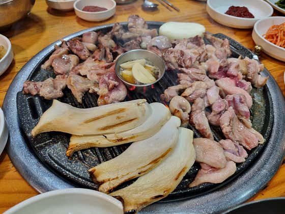 오리한마리(650g) 메뉴 사진(네이버)