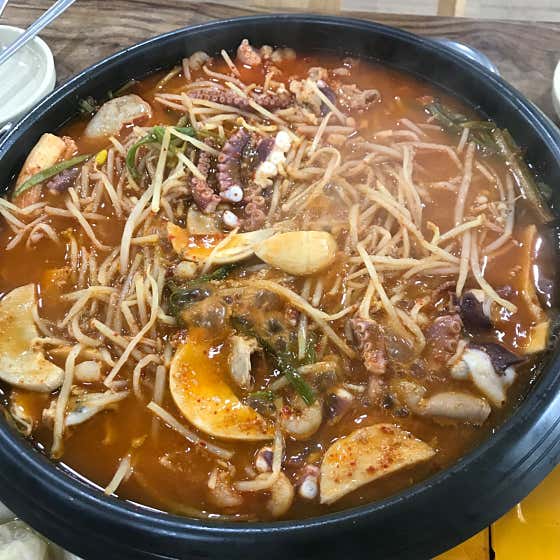 낙곱새전골(중) 메뉴 사진(네이버)