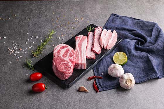 촌놈 돼지 한근(3~4인분) 메뉴 사진(네이버)