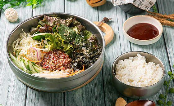 한우육회비빔밥 (1등급 한우) 메뉴 사진(네이버)