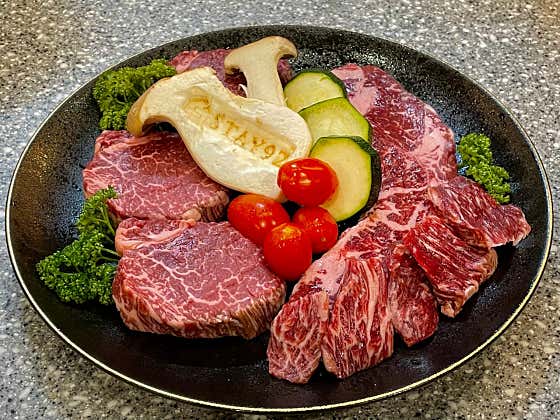 한우1+스페셜모듬 (450g) 메뉴 사진(네이버)
