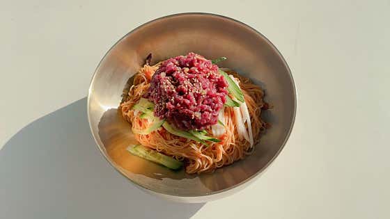 육회 비빔면 메뉴 사진(네이버)
