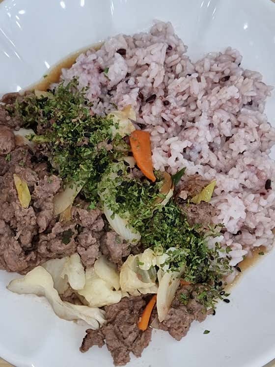 불고기덮밥 bulgogi rice 메뉴 사진(네이버)