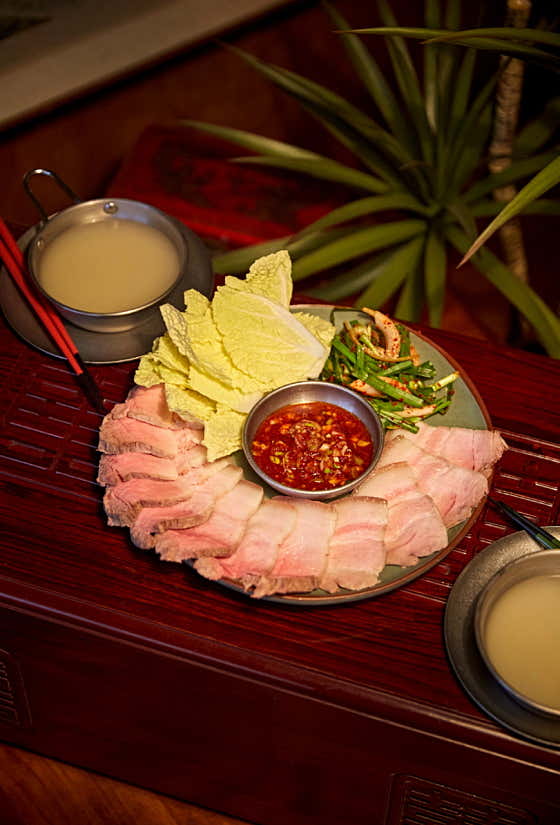 앞다리 냉 제육 메뉴 사진(네이버)