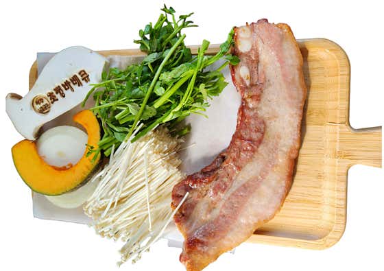 숙성 제주 흑돼지 오겹살(180g) 메뉴 사진(네이버)