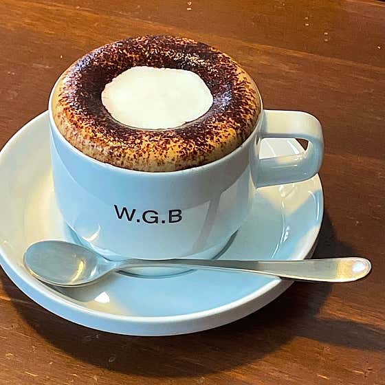 Cream latte(hot) 메뉴 사진(네이버)
