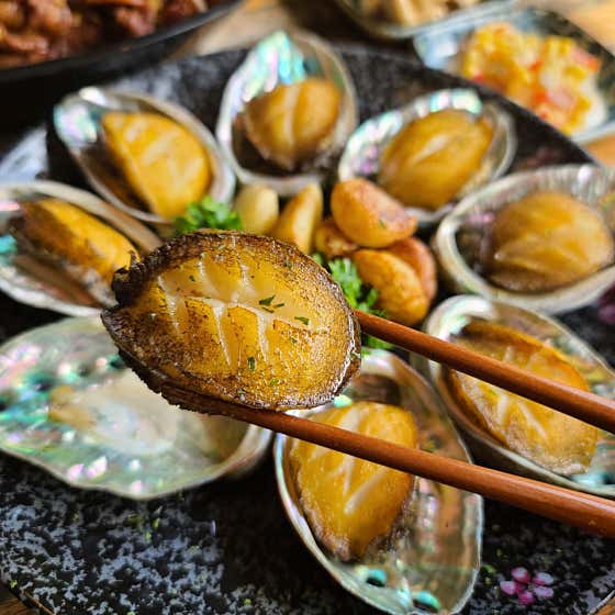 전복버터마늘구이 메뉴 사진(네이버)