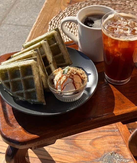 쑥떡 아이스크림 와플 메뉴 사진(네이버)