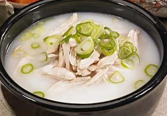 닭곰탕 메뉴 사진(네이버)