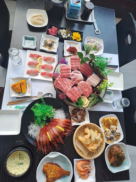 참치회+독도생새우(소/중/대) 메뉴 사진(네이버)