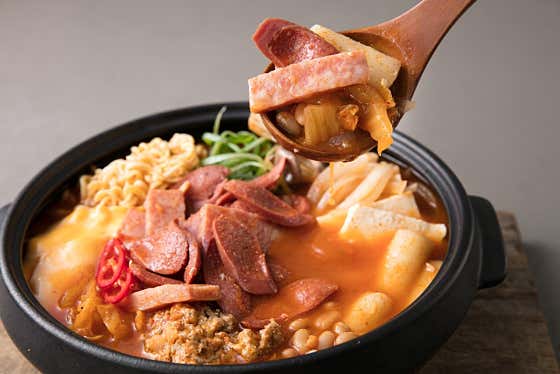 프리미엄 부대찌개 메뉴 사진(네이버)