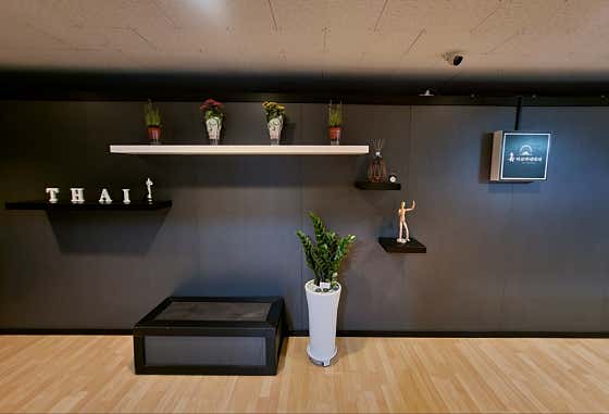 휴아로마샵 (역촌역) 매장 사진 1