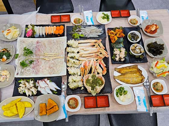대게+회 SET 메뉴 사진(네이버)