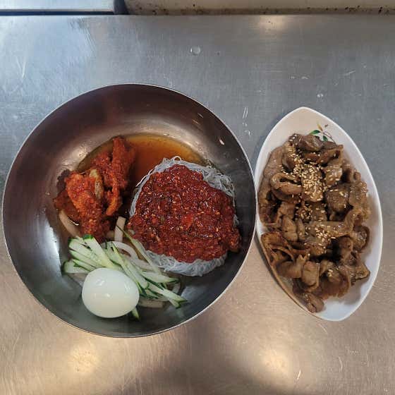 냉면+고기 세트 메뉴 사진(네이버)