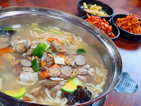 바지락 칼국수 메뉴 사진(네이버)
