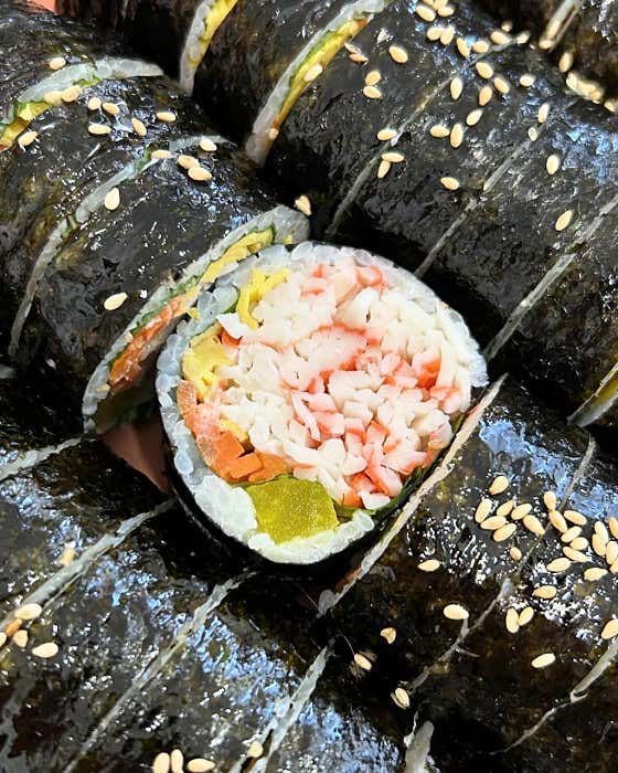 크래미허니와사비김밥 메뉴 사진(네이버)