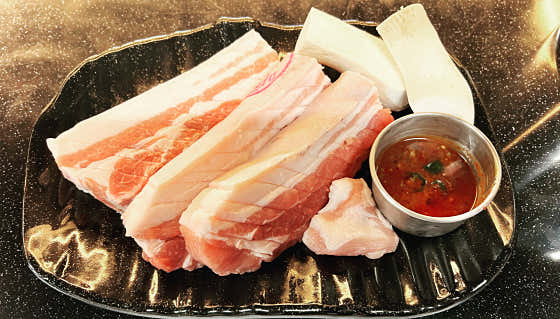 흑돼지 오겹살 메뉴 사진(네이버)