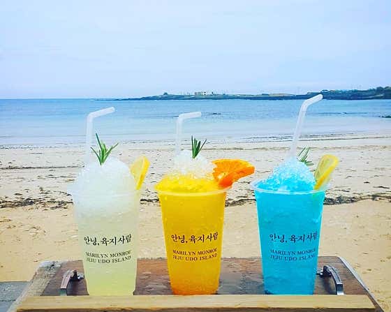 감귤/블루/레몬 톡톡에이드 메뉴 사진(네이버)