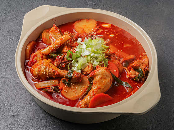 묵은지 닭볶음탕 메뉴 사진(네이버)