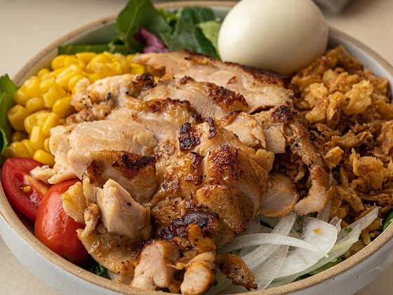 그릴드 닭다리살 포케 메뉴 사진(네이버)