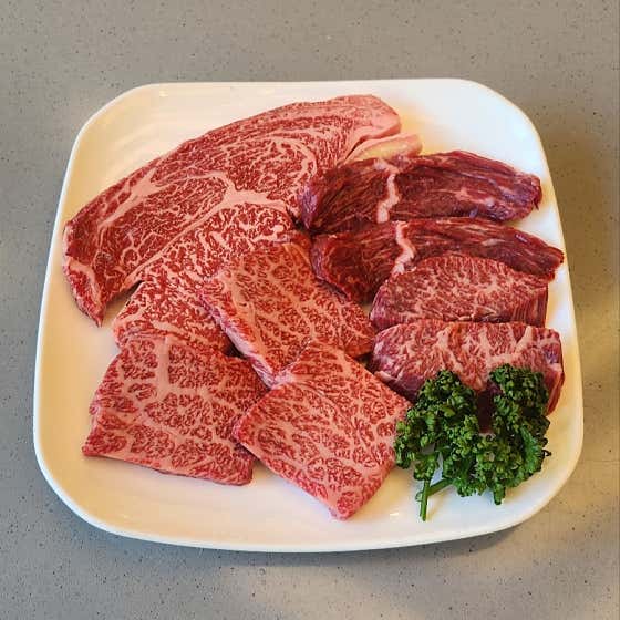스페셜모둠(소고기) 메뉴 사진(네이버)