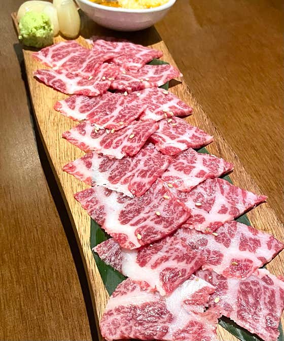 투뿔한우육사시미 메뉴 사진(네이버)
