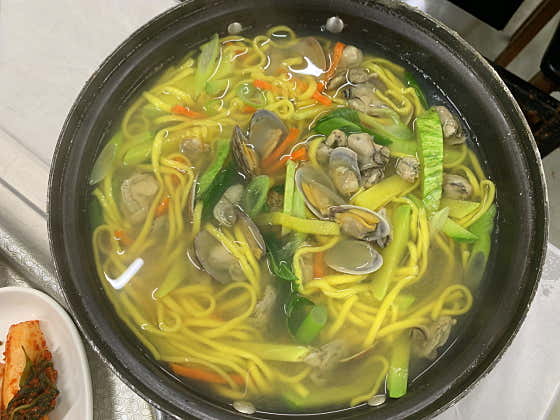 굴칼국수 메뉴 사진(네이버)
