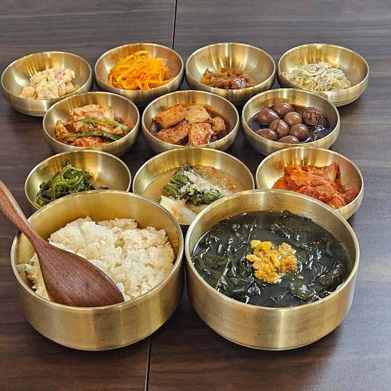 성게미역국정식 메뉴 사진(네이버)