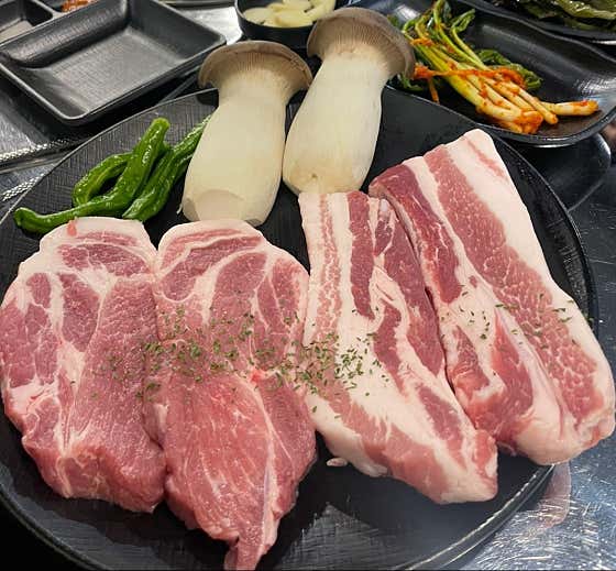 생삼겹살 메뉴 사진(네이버)