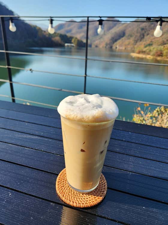 바닐라라떼 Ice 메뉴 사진(네이버)