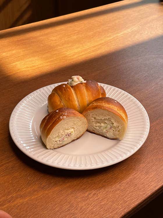 대파크림치즈 소금빵 메뉴 사진(네이버)