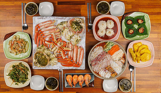 대게+물회 4인 세트 메뉴 사진(네이버)