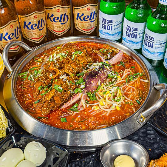 통오징어 불고기전골(소2,3인분) 메뉴 사진(네이버)