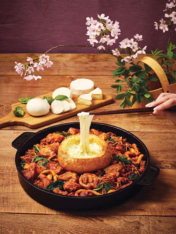 700시간숙성한자연산치즈빠네퐁듀닭갈비 메뉴 사진(네이버)