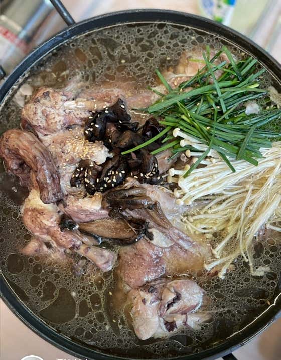 능이닭백숙 메뉴 사진(네이버)