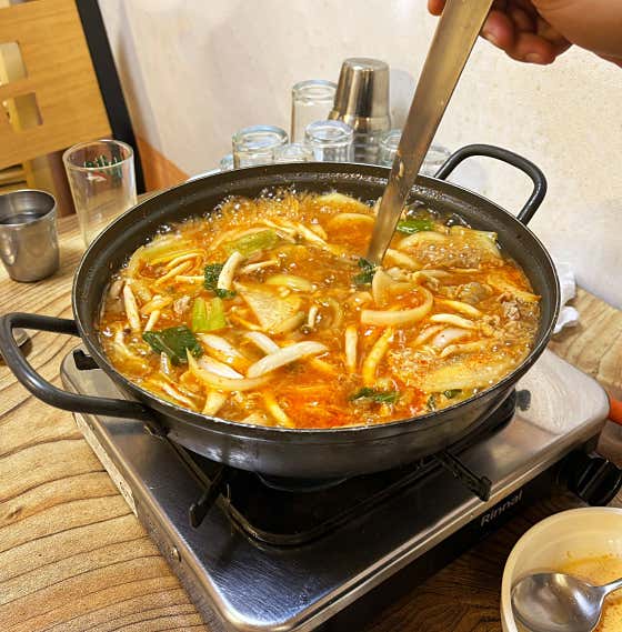 유황오리 전골 (大) 메뉴 사진(네이버)