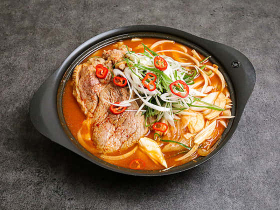 돼지 김치찌개 메뉴 사진(네이버)
