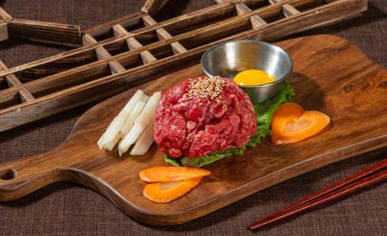 1++한우육회(국내산 한우) 메뉴 사진(네이버)