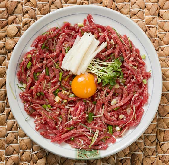 경주 미경산 한우육회 메뉴 사진(네이버)