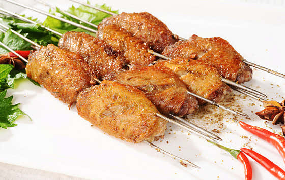 닭날개꼬치 메뉴 사진(네이버)