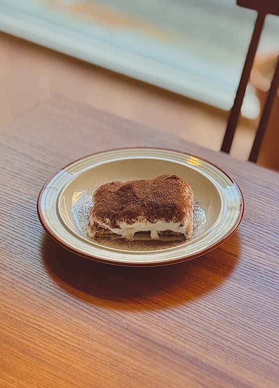 Tiramisu 외 페어링푸드 메뉴 사진(네이버)