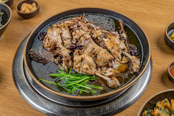 옻오리(OR 닭) 백숙 메뉴 사진(네이버)