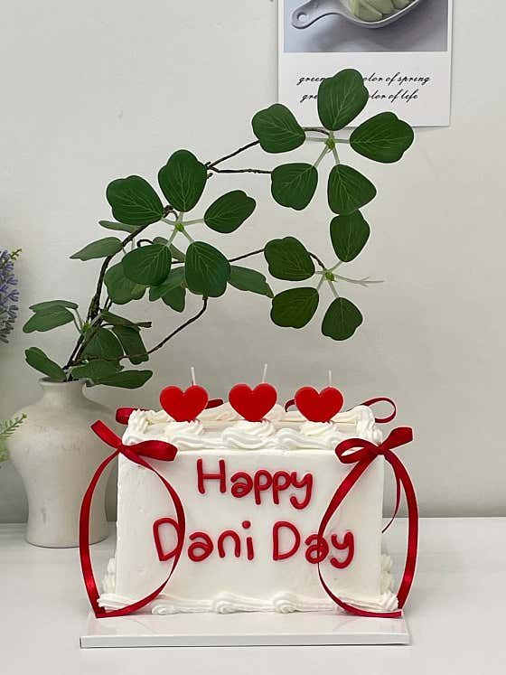 커스텀 생크림케이크 메뉴 사진(네이버)