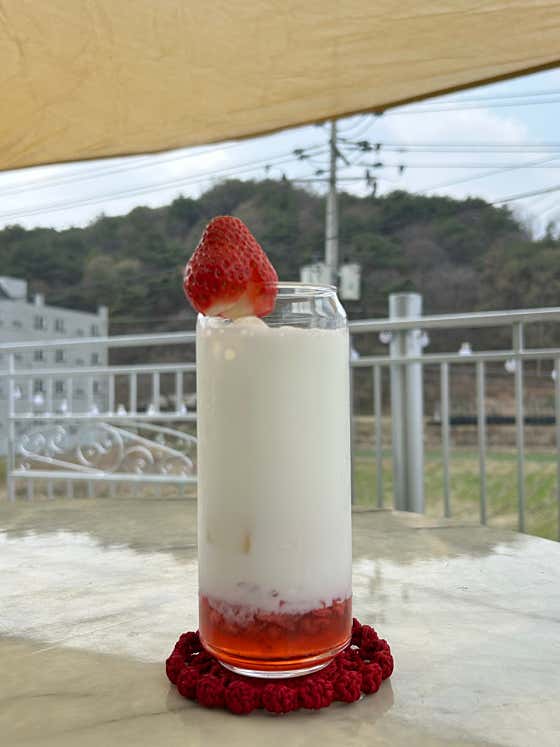 딸기라떼 (ICE) 메뉴 사진(네이버)