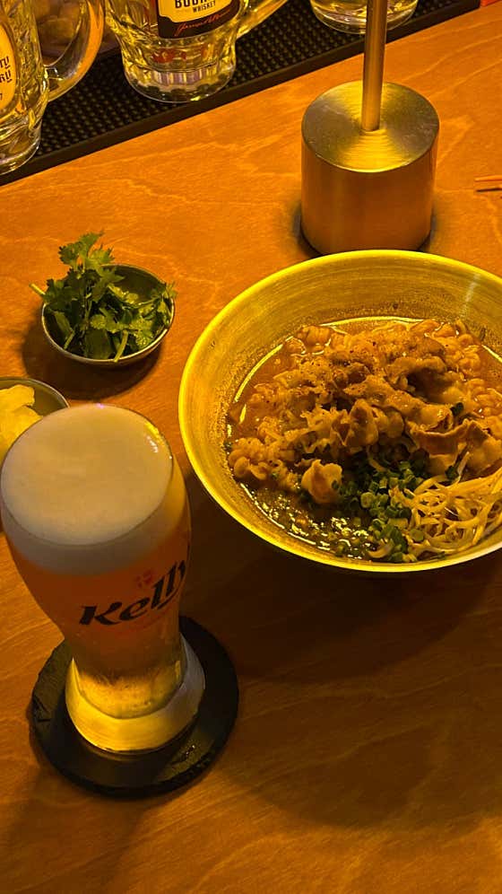 샨티 차르르면(차돌라면) 메뉴 사진(네이버)