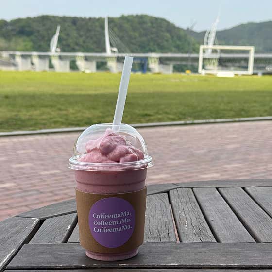 딸기 스무디 메뉴 사진(네이버)