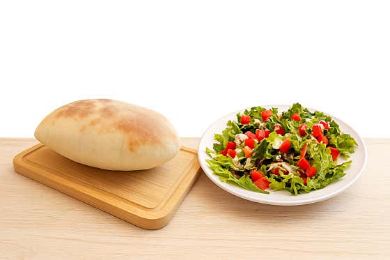 난빵 & 샐러드 세트 메뉴 사진(네이버)