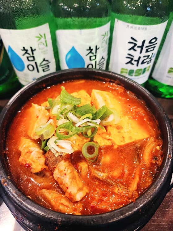 돼지김치찌개 메뉴 사진(네이버)