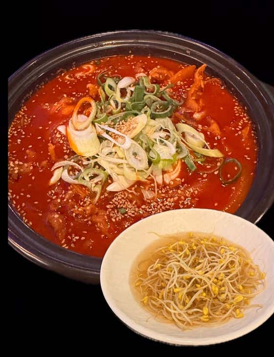 무뼈국물닭발 콩나물국SET 메뉴 사진(네이버)