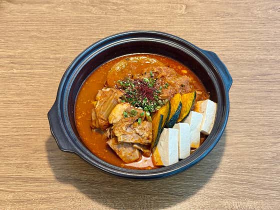수비드 목살 묵은지 김치찜 메뉴 사진(네이버)